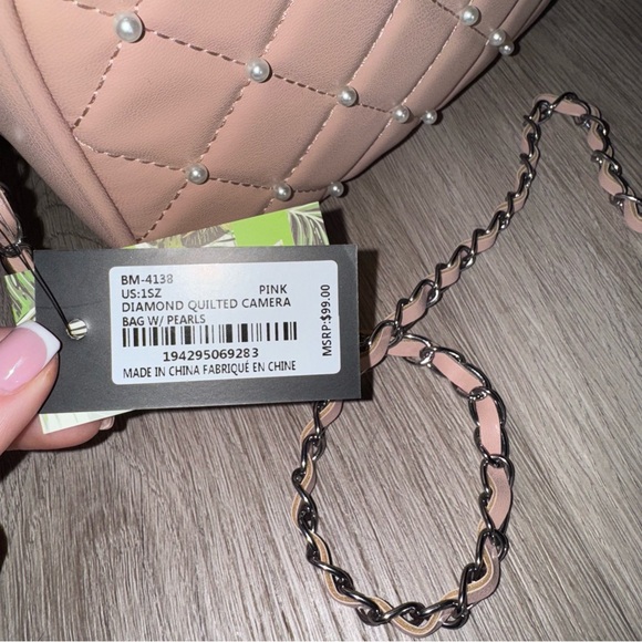 NWT Badgley Mischka Zip Crossbody Purse - Picture 3 of 7